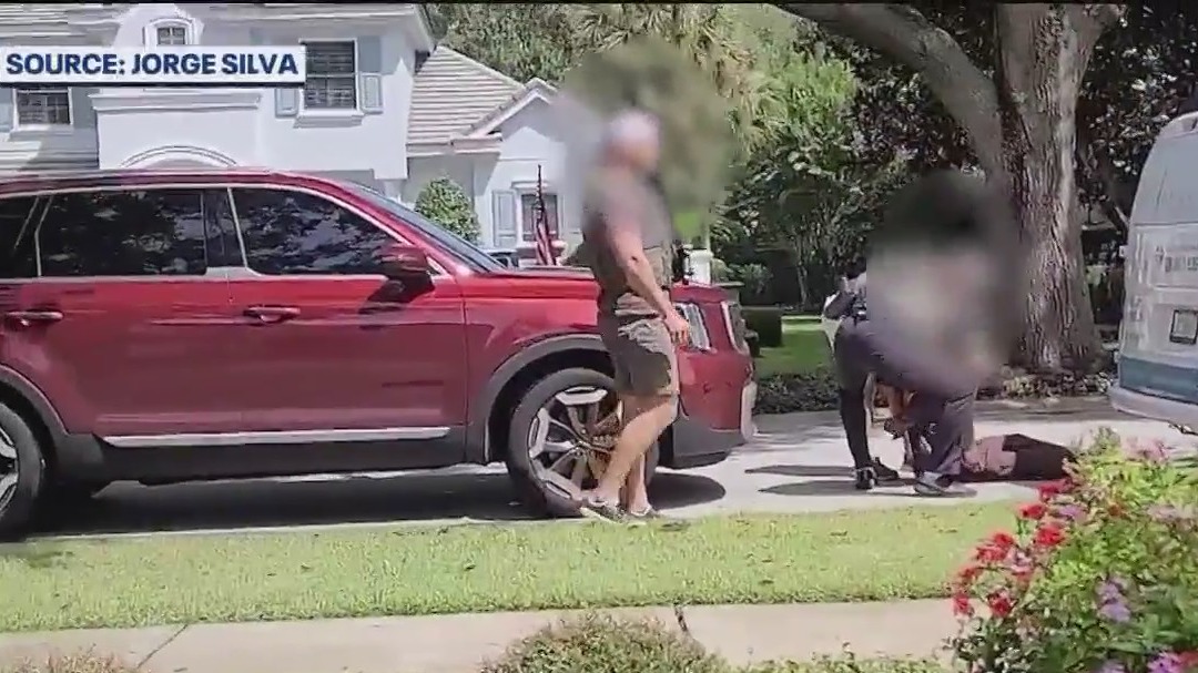 Deputies handcuff the wrong man